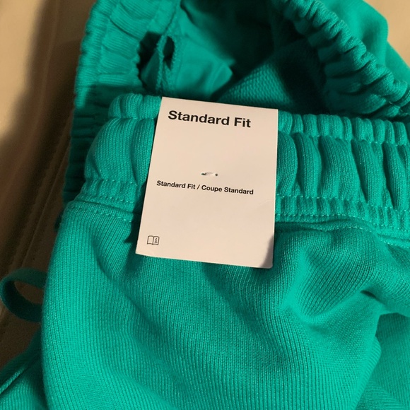 Air JORDAN Green Sweatpants - Picture 7 of 10